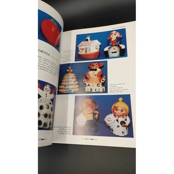 Cookie Jar Identification and Price Books Warmans & Collector Books Lot 2 - Picture 8 of 12